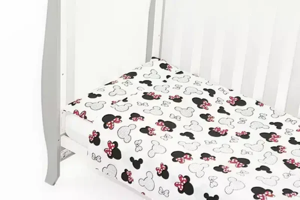 Pościel do łóżeczka 100x135 wzór myszka miki