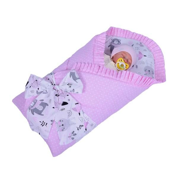 rożek niemowlęcy usztywniony z falbanką róż kropeczki niedźwiedź