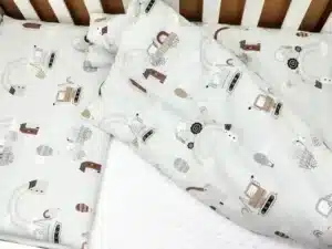 Pościel do łóżeczka 90x120 wzór auto tęcza