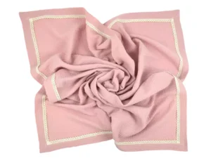 Kocyk Otulacz muślinowy letni z koronką Róż retro