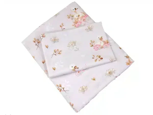 KOMPLET POŚCIELI BAWEŁNIANEJ  100X160 wzór różowe łabędzie