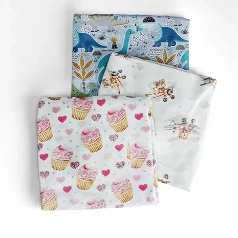 folded_fabrics_mockup_1 kopia